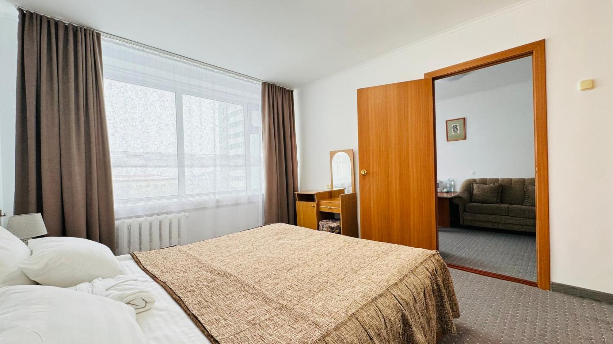 Aktobe Hotel Kültér fotó