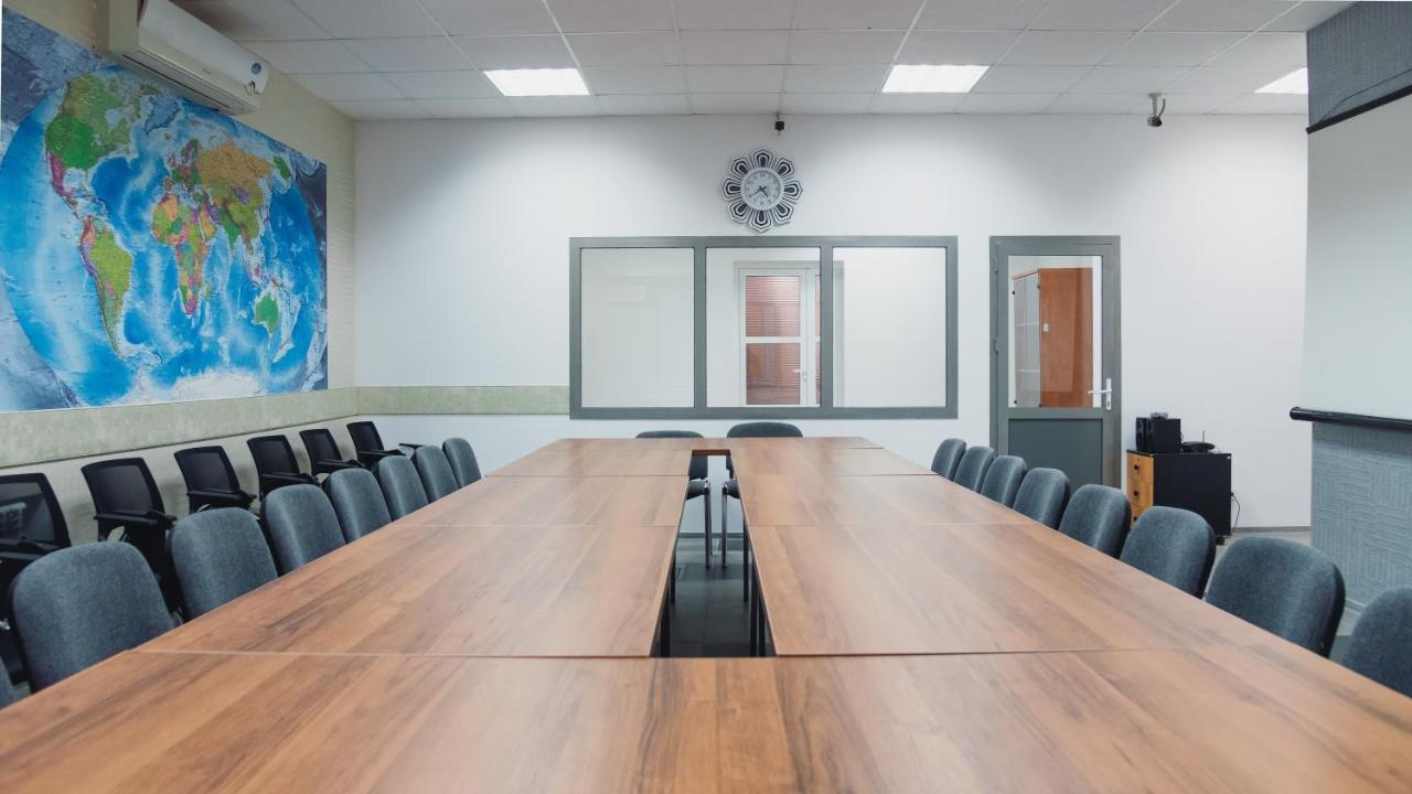 Aktobe Hotel Kültér fotó